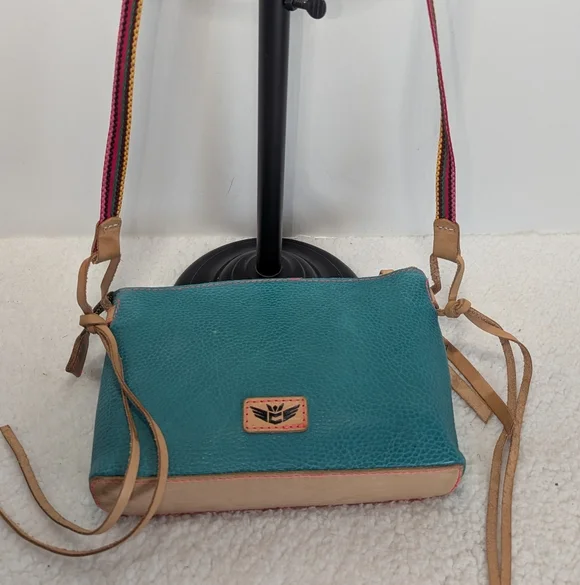 Guadalupe Midtown Crossbody 'VIVA CONSUELA' - Picture 4 of 11